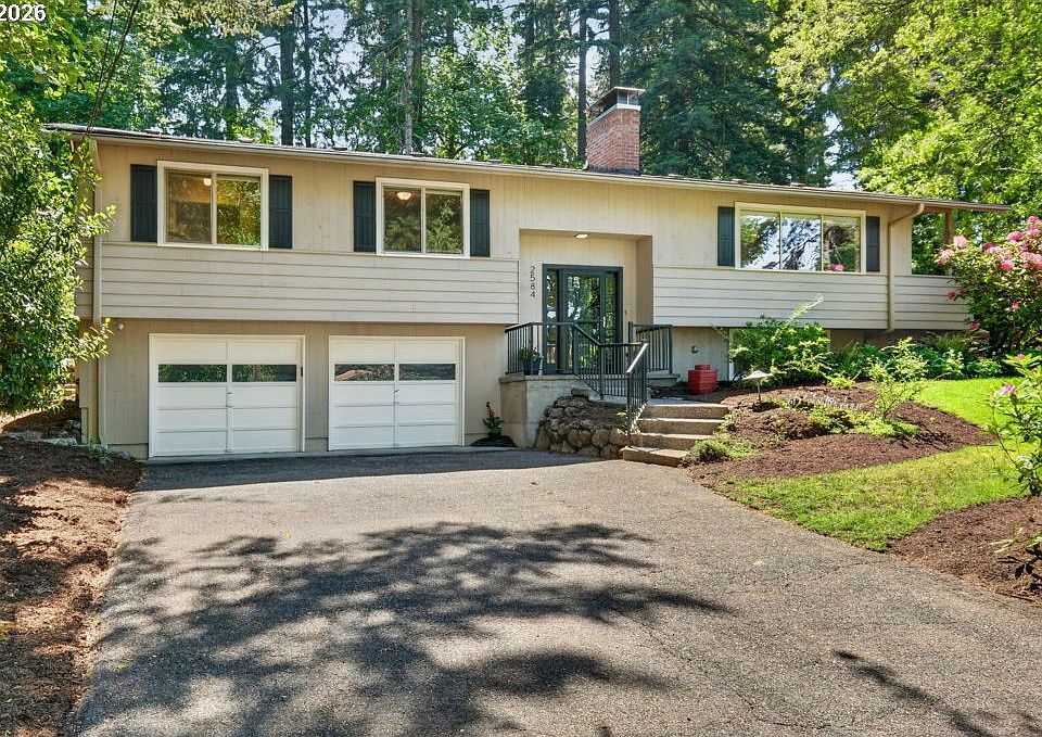 1st image of 2584 Park Rd