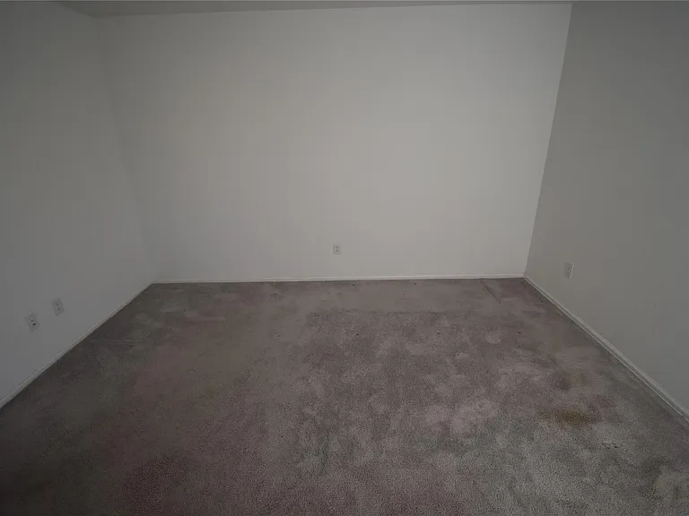 3326 Spanish Oak Ln — Photo 10