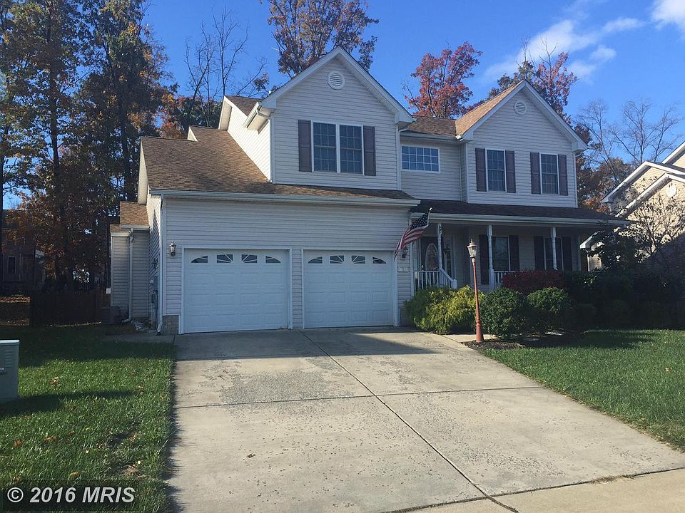 1st image of 124 Travis Ct