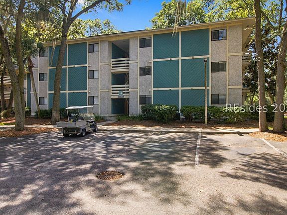 3rd image of 45 Folly Field Road UNIT 14E