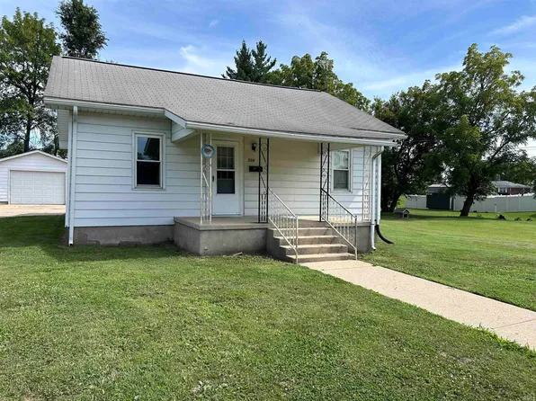 524 W Alton St, Bicknell, IN 47512