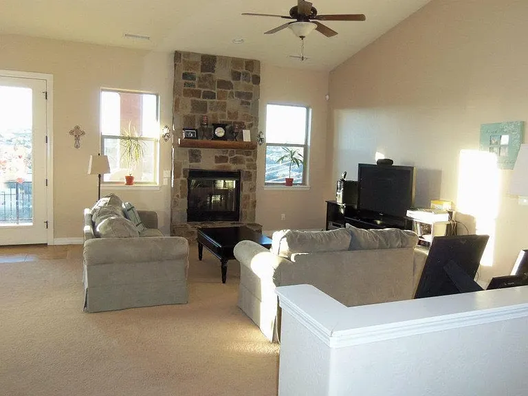 519 S Lakeview Dr — Photo 4