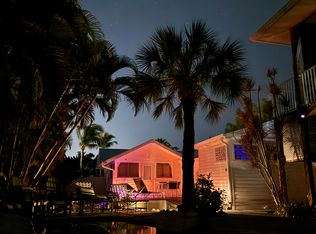 701 Broadway St, Longboat Key, FL 34228