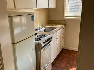 5700 Woodward St APT 6, Wayne, MI 48184