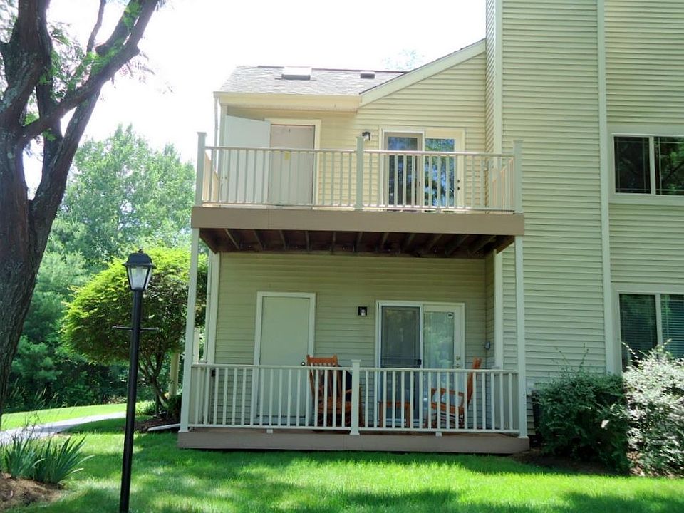 1st image of 104 Burgoyne Dr