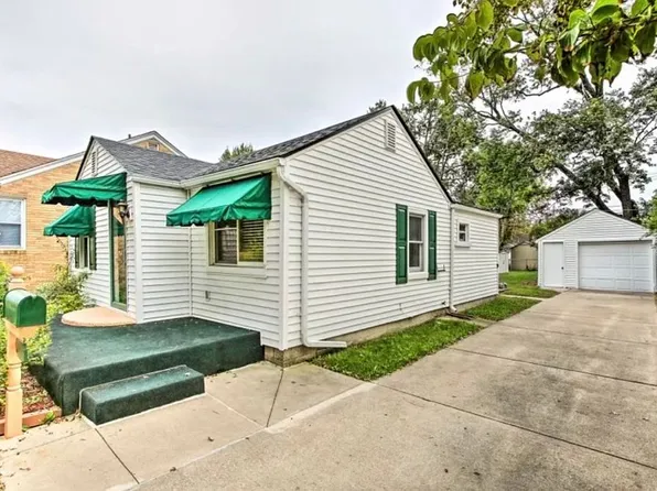 8237 Lenore Ave, Dearborn Heights, MI 48127