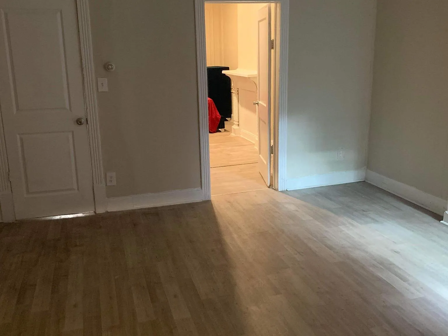 4 bed, 1300 sqft, $1,600 — Photo 3