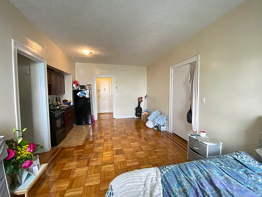 Rented by Lang Realty LLC | media 3