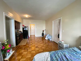 Rented by Lang Realty LLC