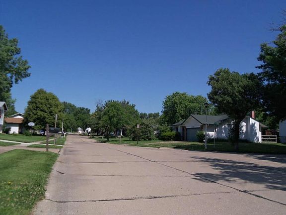 3rd image of 1116 Borden Dr