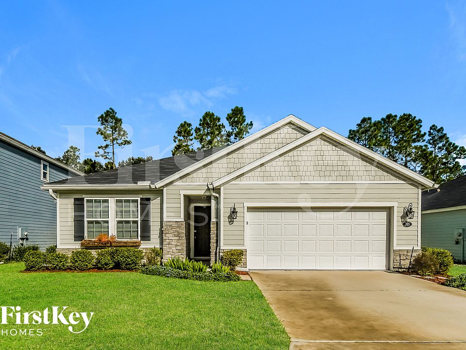 1st image of 205 Orient Dr