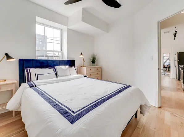 388 Communipaw Avenue image 4 of 22