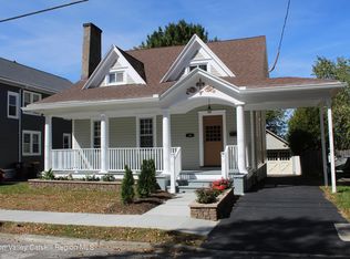 16 Aitken Ave, Hudson, NY 12534