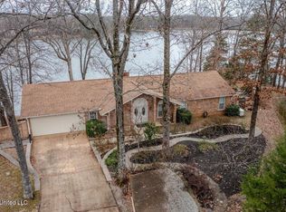 2425 Placid Cv, Nesbit, MS 38651