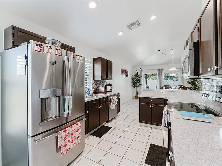 8859 Fort Jefferson Blvd — Photo 13