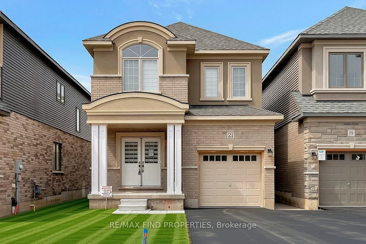 3 bed, $2,575 — Photo 1
