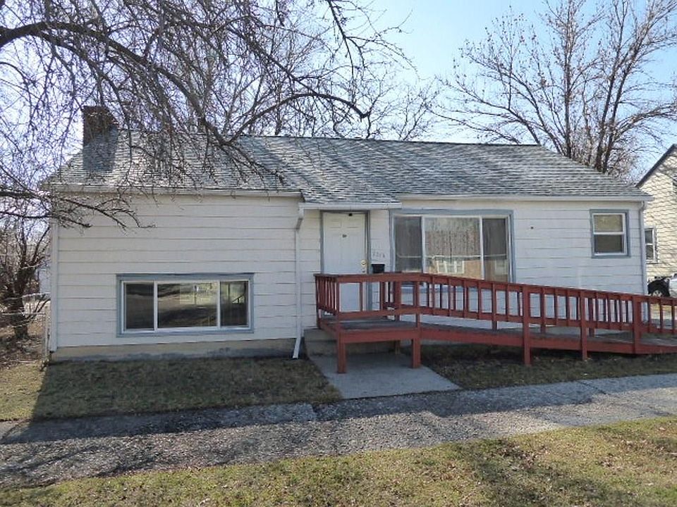 1st image of 2216 7th Ave N