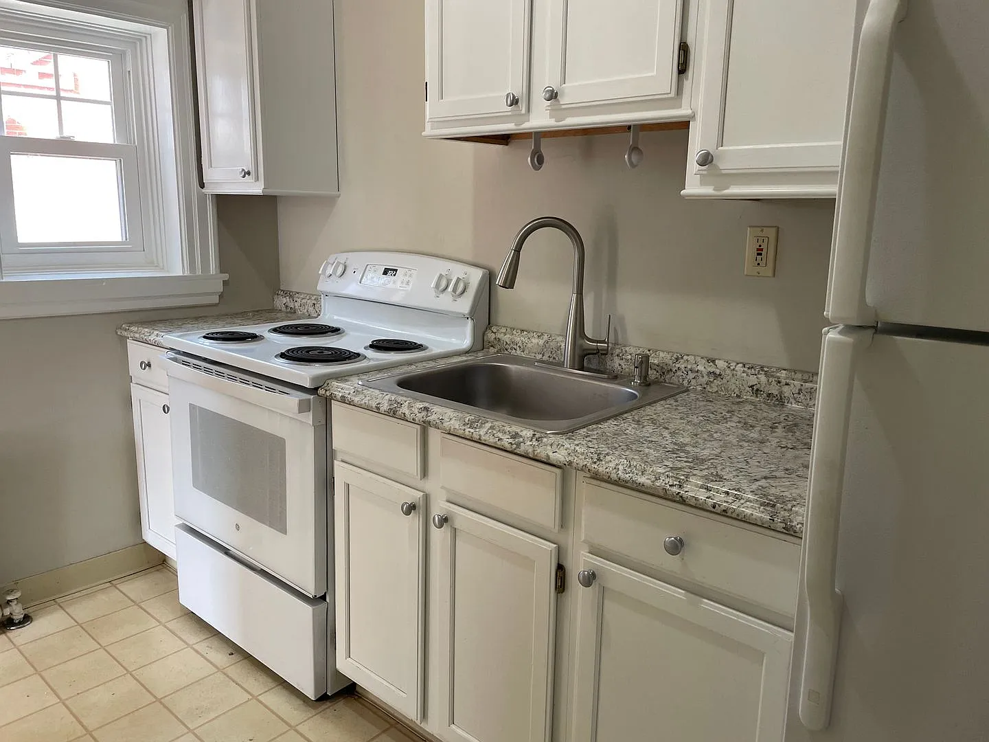 302 N. Broad St. — Photo 2