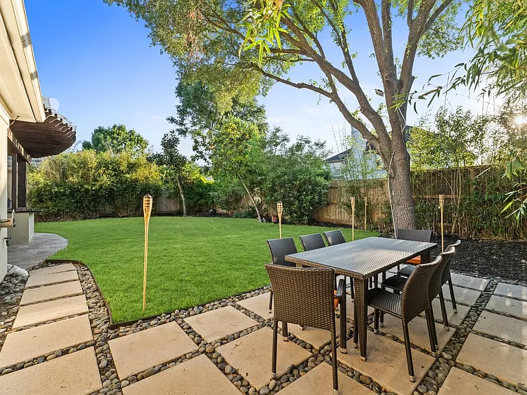 1622 Cottage Landing Ln — Photo 43
