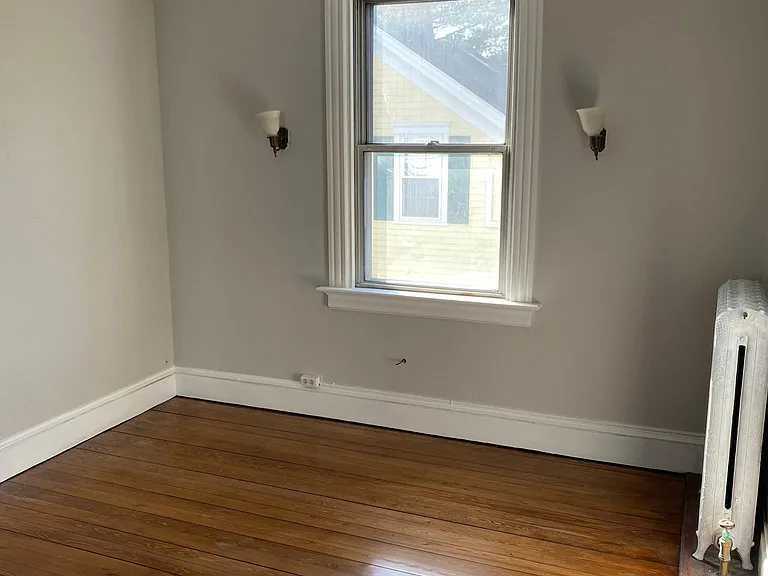 7 Pleasant St #2 — Photo 12