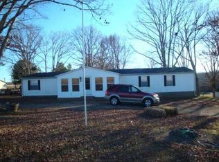 1669 Barnette Rd, Minor Hill, TN 38473