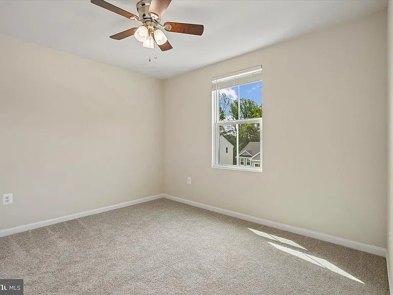 6415 Farrier Way — Photo 23