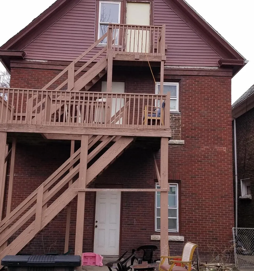 Niagara St, Niagara Falls — Photo 1