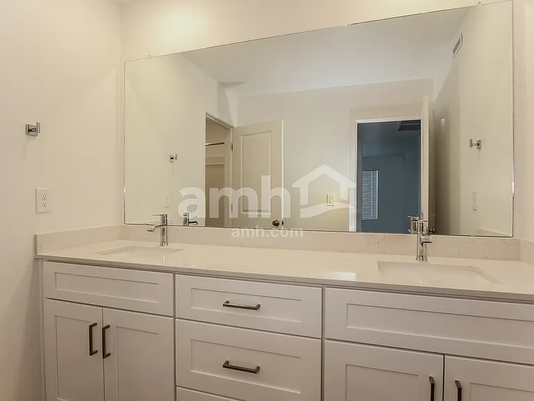12631 W Flynn Ln — Photo 15