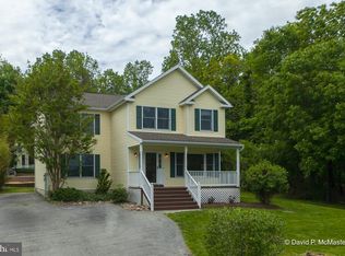 6 Cheney Ave, Harpers Ferry, WV 25425