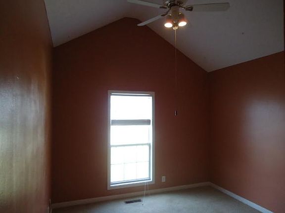 5th image of 171 Wimbledon Ct