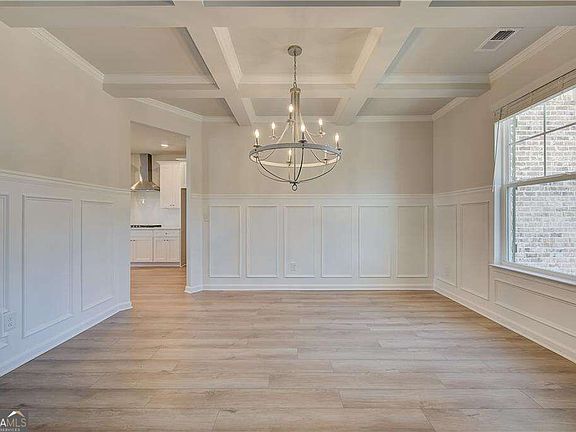 5th image of 1013 Linford Dr