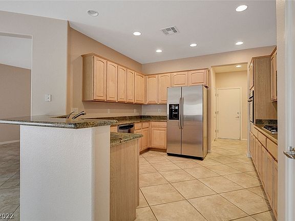 5th image of 2153 Bliss Corner St