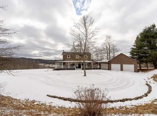 5636 Waterford Rd, Montrose, PA 18801