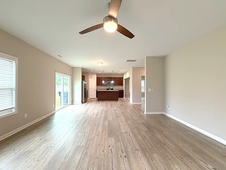 55 Shady Creek Trl — Photo 5