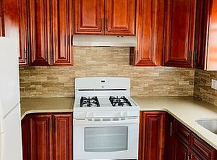 73-18 52nd Ct #2, Maspeth, NY 11378