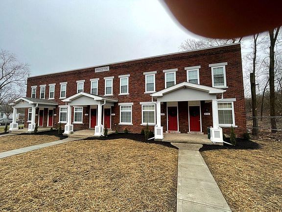3rd image of 488 S Princeton Ave