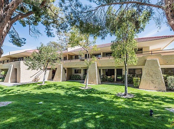 2nd image of 2820 N Arcadia Ct #214