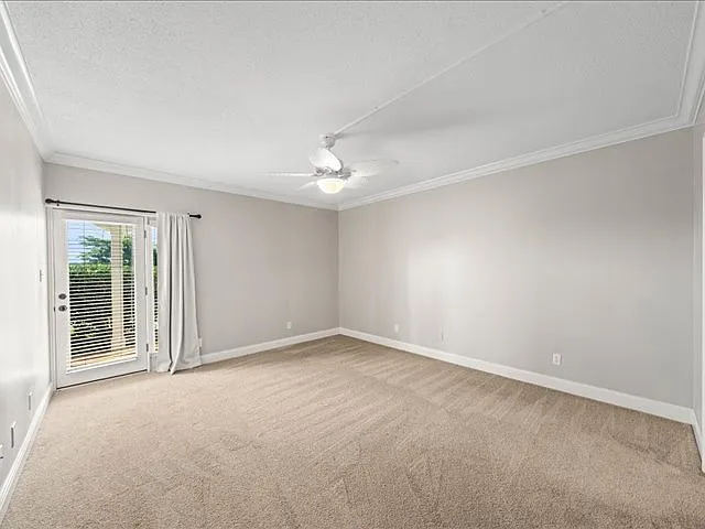 5709 Lyons View Pike #1110 — Photo 16
