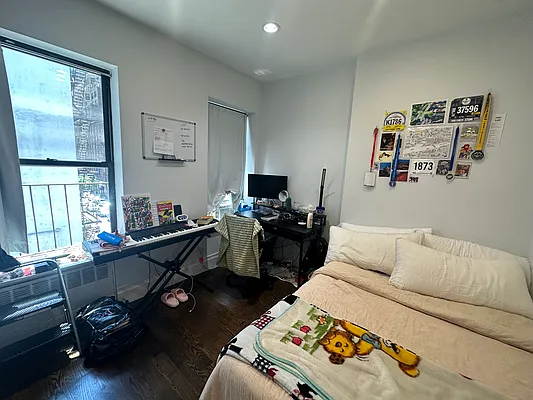 Rented by Oxford Property Group | media 13