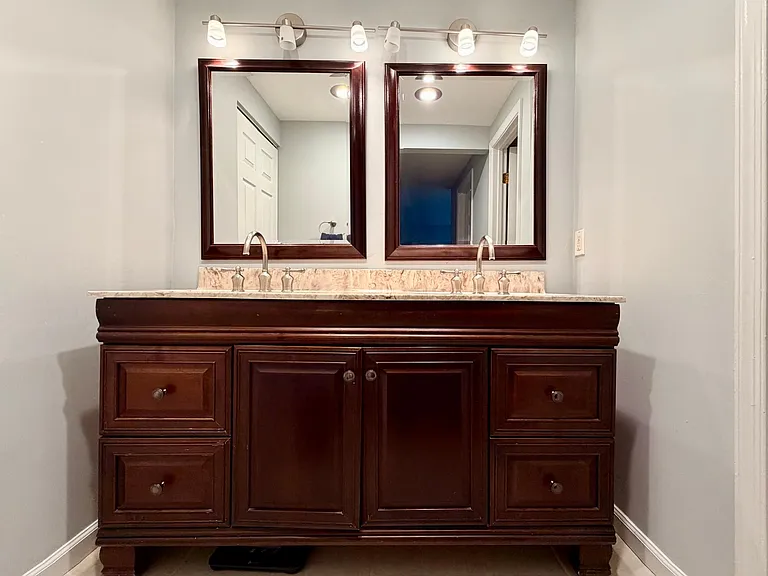 12904 Missionwood Way — Photo 10