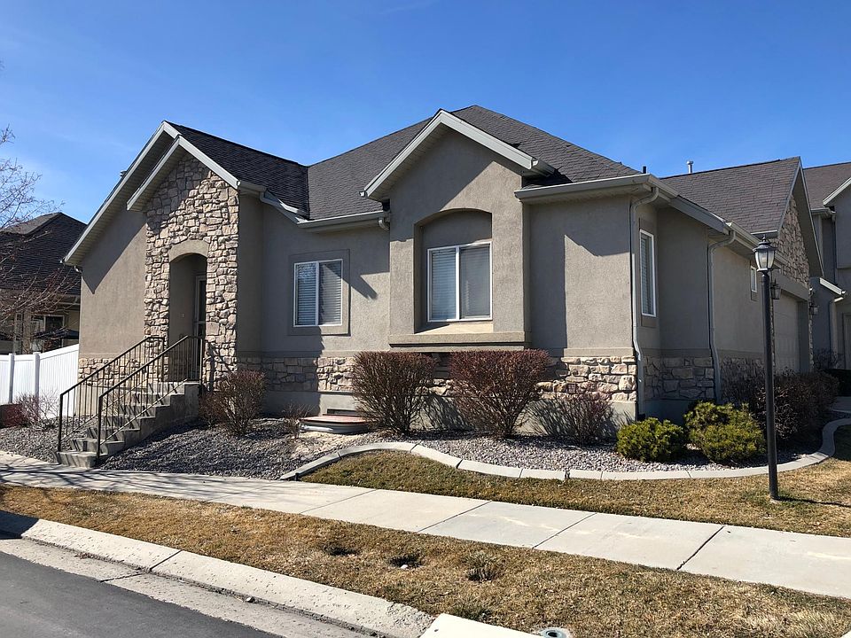 1st image of 10814 S Wyngate Park Dr