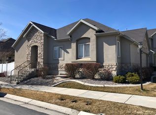 10814 S Wyngate Park Dr, South Jordan, UT 84095