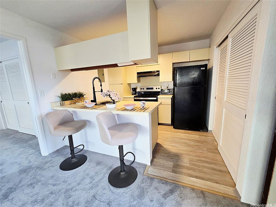 1st image of 94-1071 Kaukahi Pl #A6