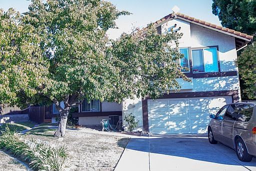 2nd image of 3476 Clover Oak Dr