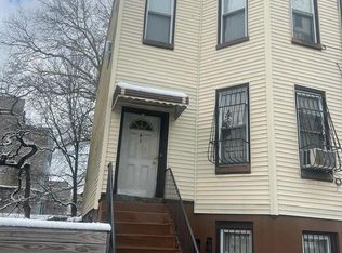 9 Kane Pl, Brooklyn, NY 11233