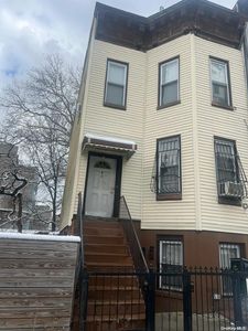 9 Kane Place, Brooklyn, NY, 11233
