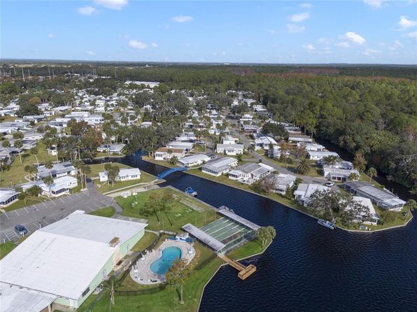 115 Palm Dr, Eustis, FL 32726