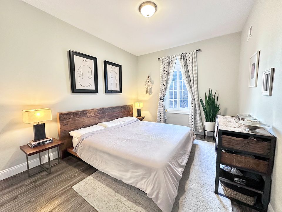 Bedroom #1