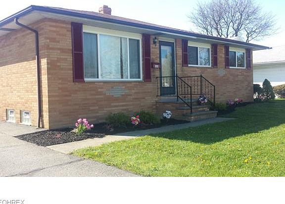 3rd image of 5838 White Pine Dr