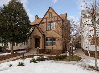 2135 Stanford Ave, Saint Paul, MN 55105